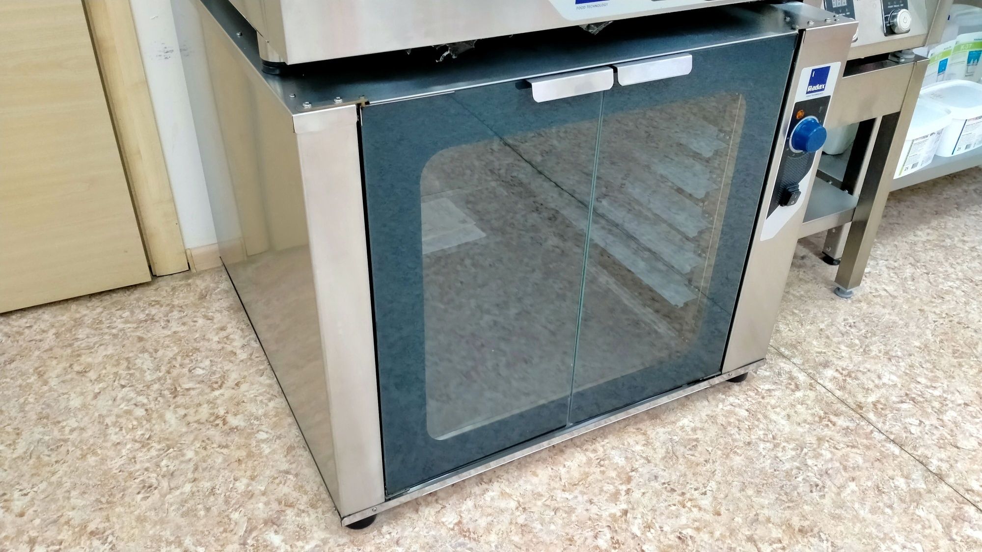 Расстоечный шкаф RADAX PS812M